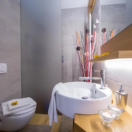 Piazzo Sleeps 5 Pool Apartman *