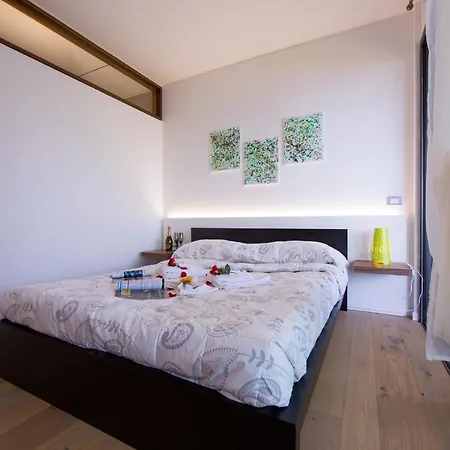 Piazzo Sleeps 5 Pool Apartman